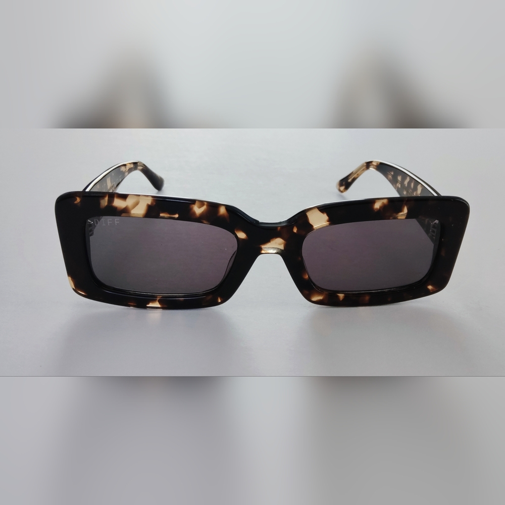 Diff Tortoise Shell Rectangular Sunglasses. 51-23… - image 5